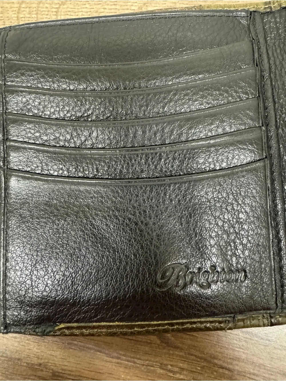 Vintage Brighton Olive Green Croc-Embossed Wallet with Silver Accent
